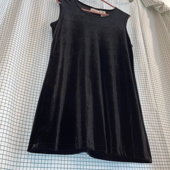 90s Kathie Lee Collection Medium Black Velour Mini Dress - Picture 4 of 8